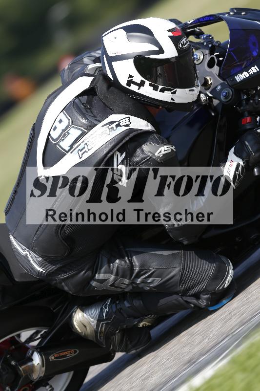 /45 10.08.2025 Plüss Moto Sport ADR/Freies Fahren/411